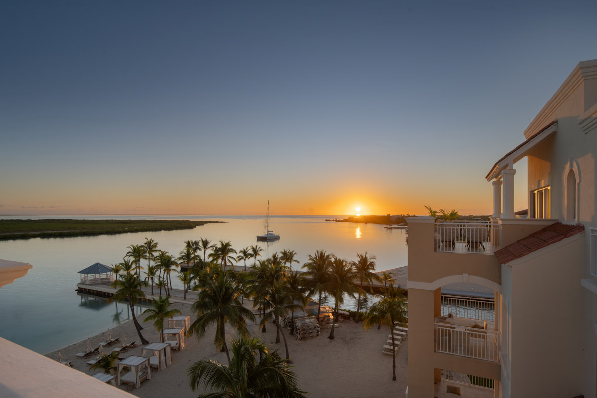 blue-haven-two-bedroom-oceanfront-balcony-penthouse-balcony-view